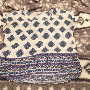 Silky blouse barely worn